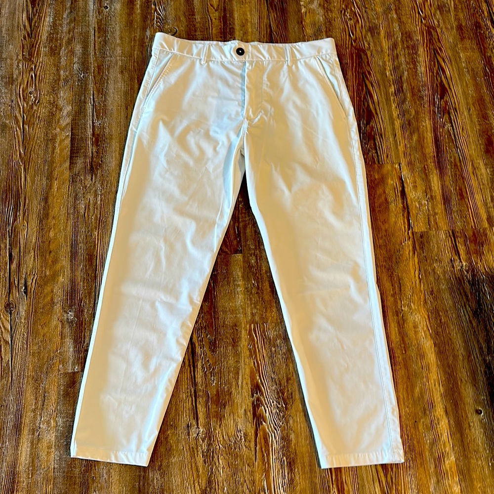 Men’s Greyson trouser size 32/32 color is off white